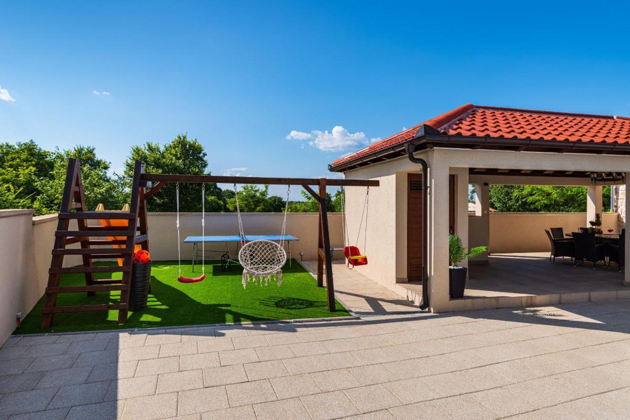 Stone Villa Miandri Sukosan Exterior photo